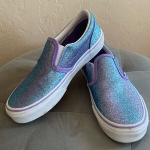 Girls Vans slip on shoe